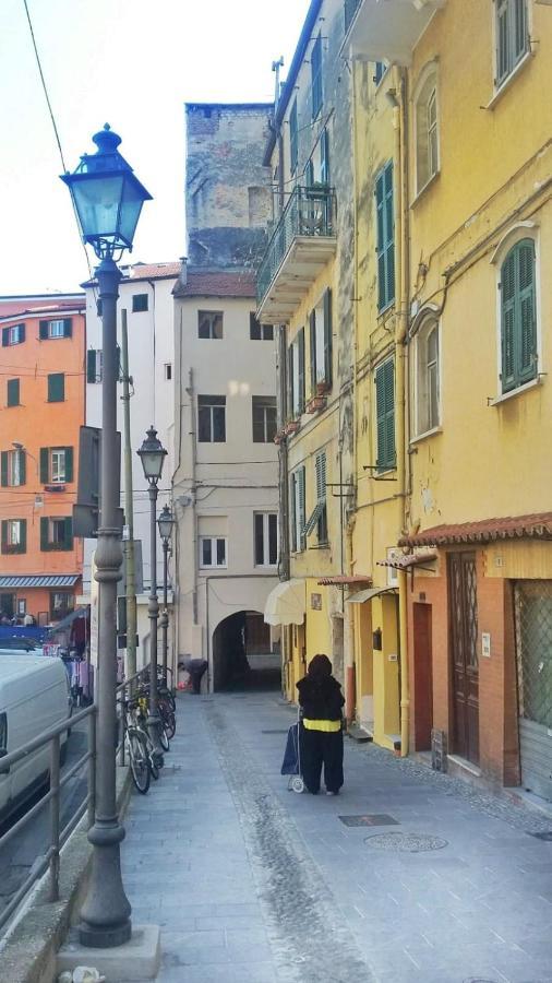 Max In Center Parking Privato Nel Prezzo Apartment Sanremo Luaran gambar